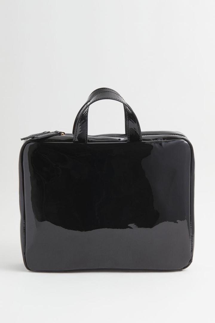 H & M - Hanging Toiletry Bag - Black