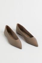 H & M - Pointed Flats - Beige