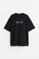 H & M - Oversized Fit Printed T-shirt - Black