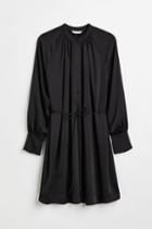 H & M - Short Satin Dress - Black