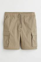 H & M - Regular Fit Nylon Cargo Shorts - Beige