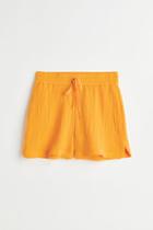 H & M - Crinkled Cotton Shorts - Yellow