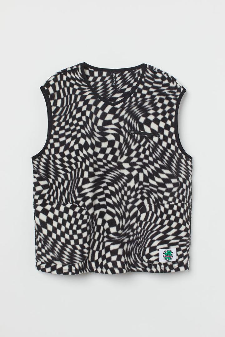H & M - Fleece Sweater Vest - Black