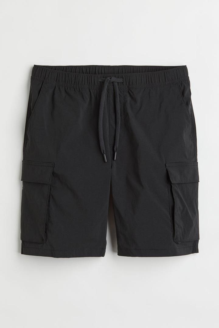 H & M - Regular Fit Nylon Cargo Shorts - Black