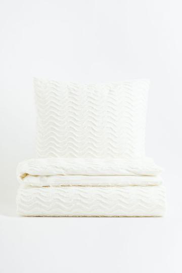 H & M - Tufted Twin Duvet Cover Set - White