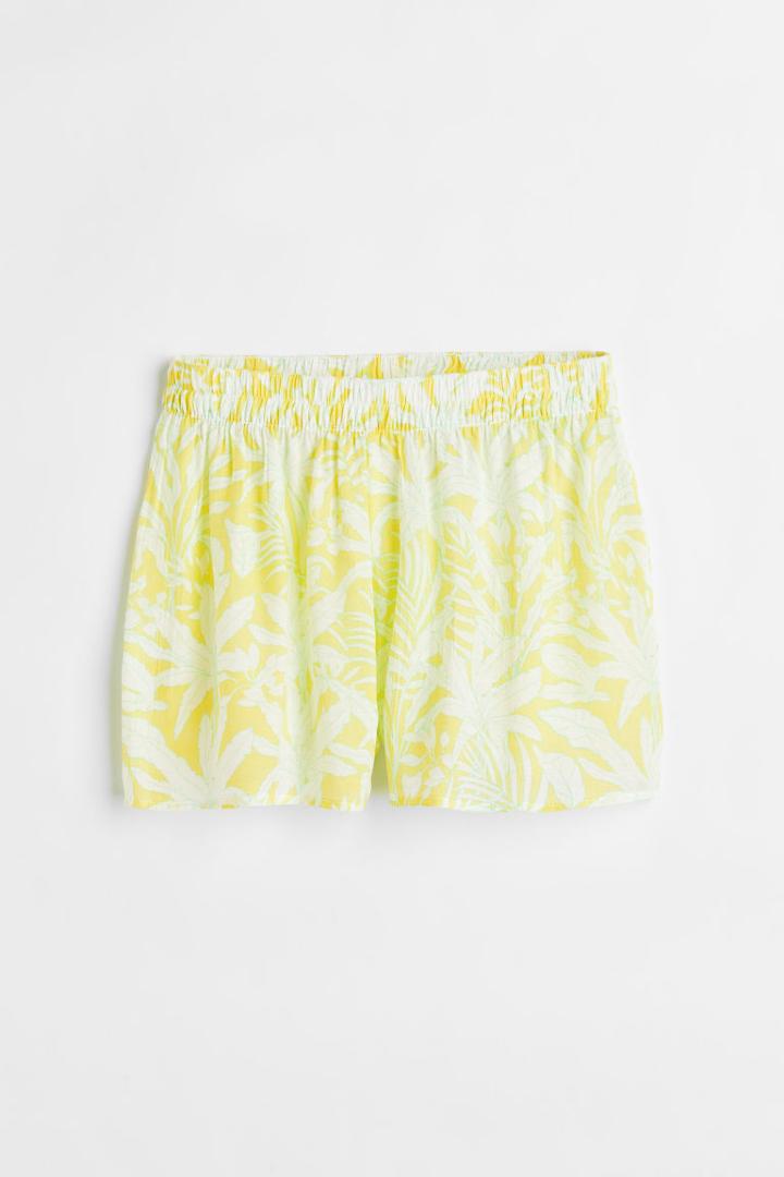 H & M - Wide-cut Shorts - Yellow