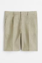 H & M - Relaxed Fit Linen Shorts - Green
