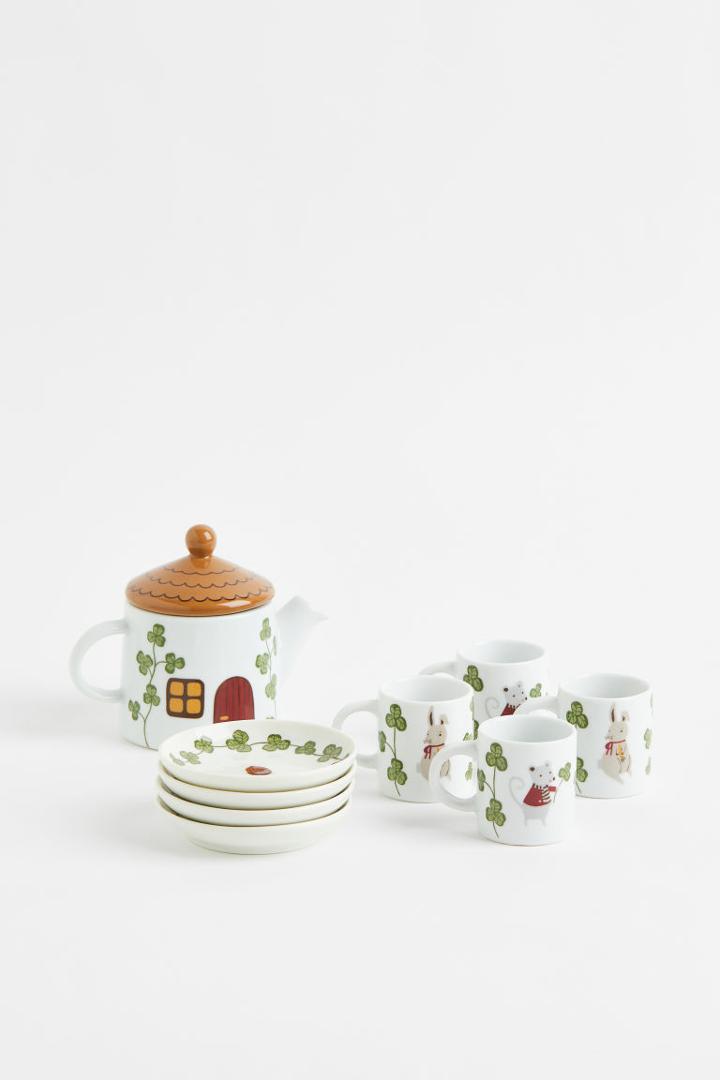 H & M - Patterned Tea Set - White