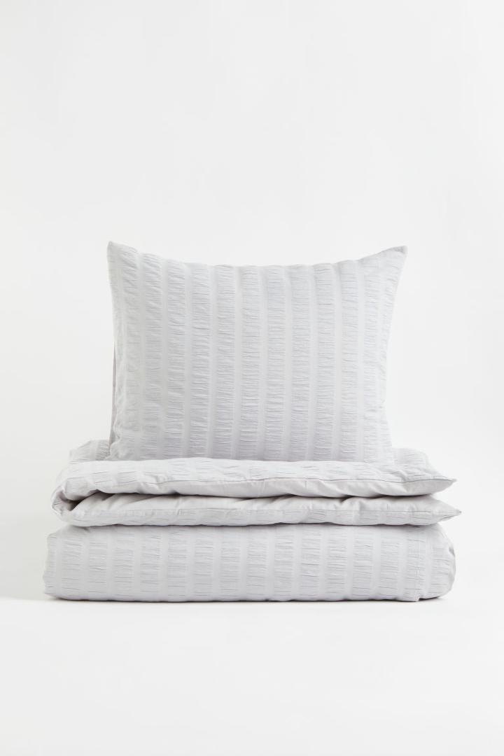 H & M - Seersucker Duvet Cover Set - Gray
