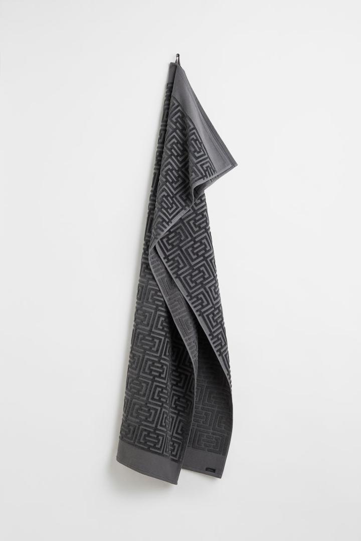 H & M - Jacquard-patterned Bath Sheet - Gray