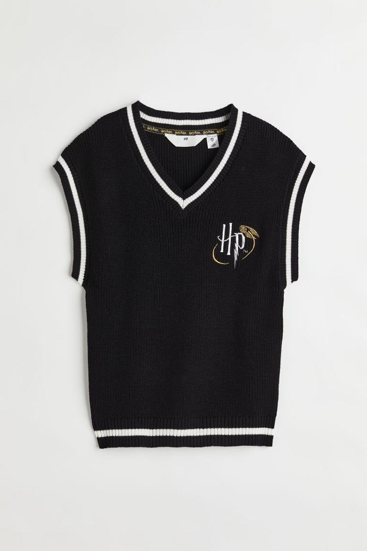 H & M - Embroidered Sweater Vest - Black