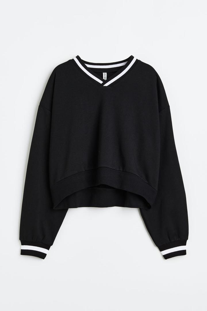 H & M - V-neck Sweatshirt - Black