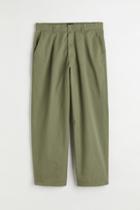 H & M - Relaxed Fit Cotton Chinos - Green