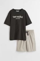 H & M - T-shirt And Shorts - Black
