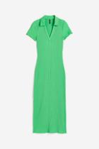 H & M - Bodycon Dress With Collar - Green