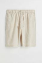 H & M - Relaxed Fit Shorts - White