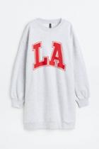 H & M - Oversized Printed Sweatshirt Dress - Gray