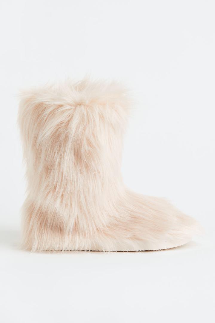 H & M - Warm-lined Fluffy Boots - White