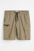 H & M - Regular Fit Knee-length Cargo Shorts - Green