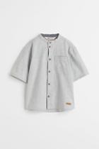 H & M - Short-sleeved Band-collar Shirt - Gray
