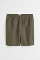 H & M - Relaxed Fit Cotton Shorts - Green