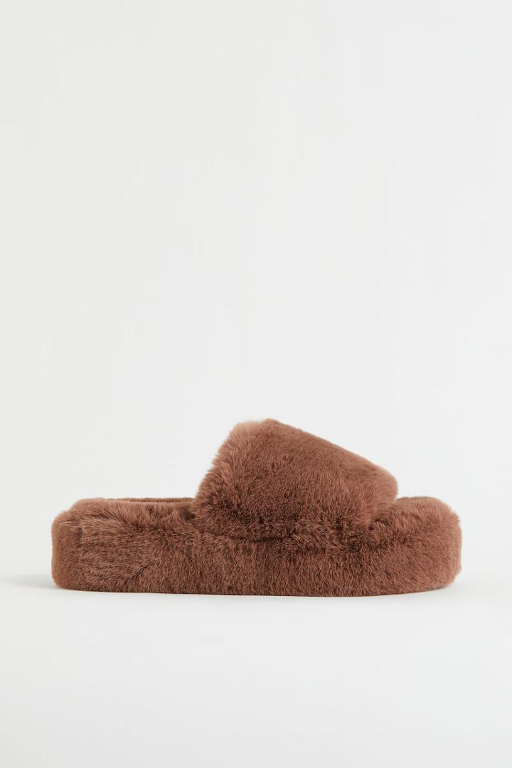 H & M - Faux Fur Slippers - Beige