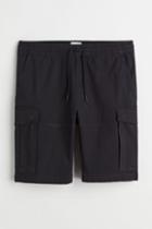 H & M - Regular Fit Twill Cargo Shorts - Black