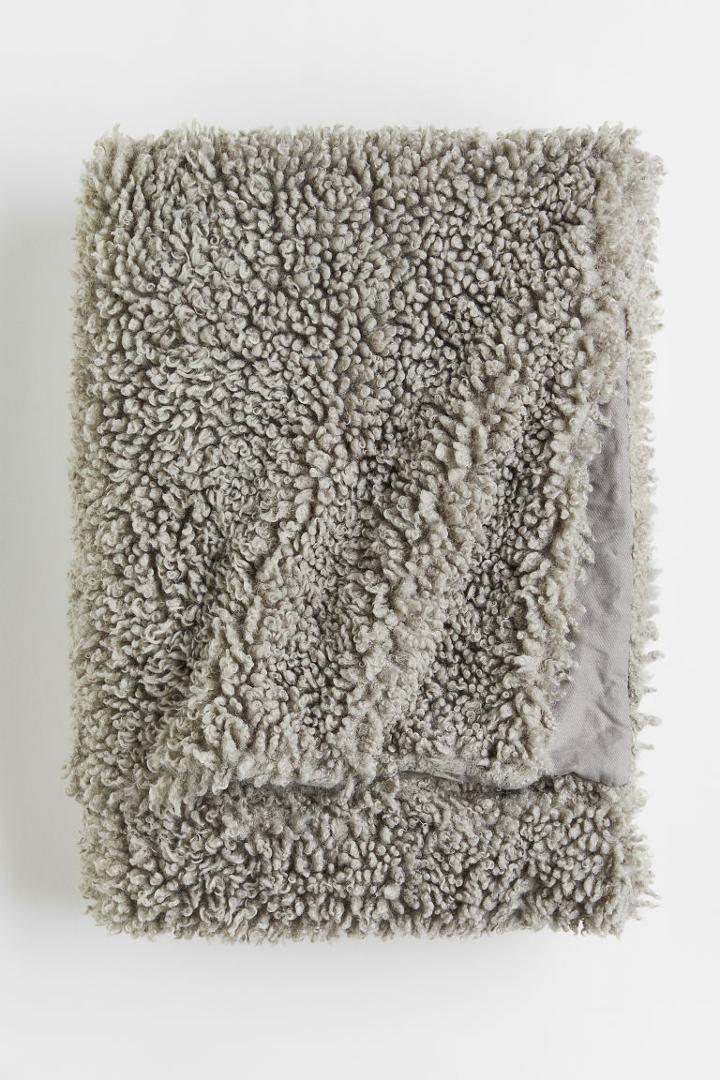 H & M - Plush Fleece Throw - Gray