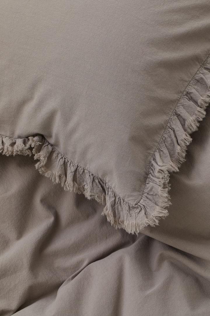 H & M - Ruffle-trimmed Twin Duvet Cover Set - Brown