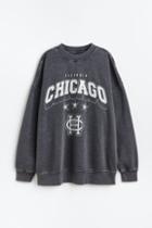 H & M - Oversized Sweatshirt With Motif - Black