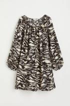 H & M - Balloon-sleeved Crped Dress - Black