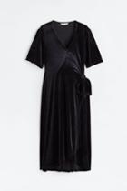 H & M - Mama Velour Wrap Dress - Black