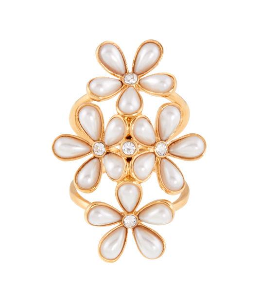 Henri Bendel Duchess Pearl Ring