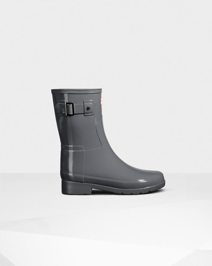 Women's Refined Slim Fit Short Gloss Rain Boots