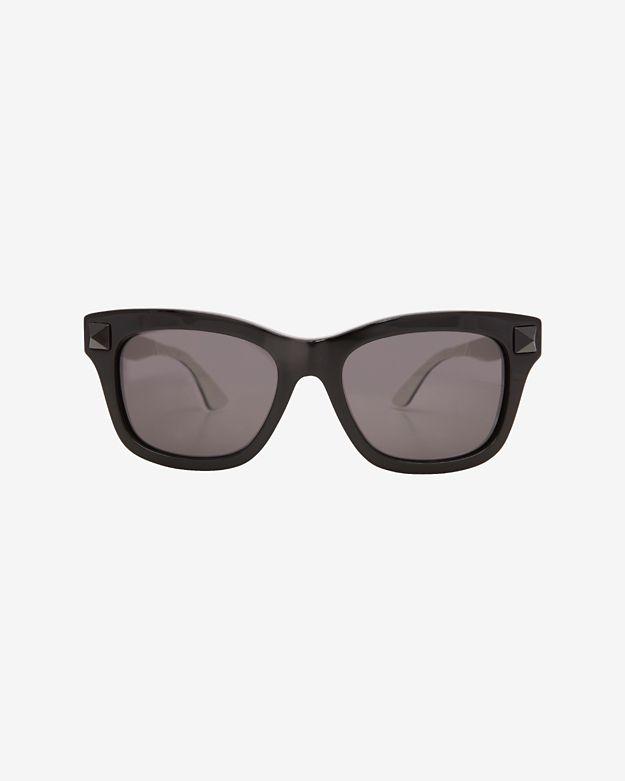 Valentino Wayfarer Sunglasses: Black/white