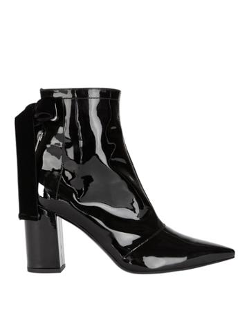 Self Portrait X Clergerie Robert Clergerie Robert Clergerie X Self-portrait Karli Patent Lace-up Booties Black 36.5