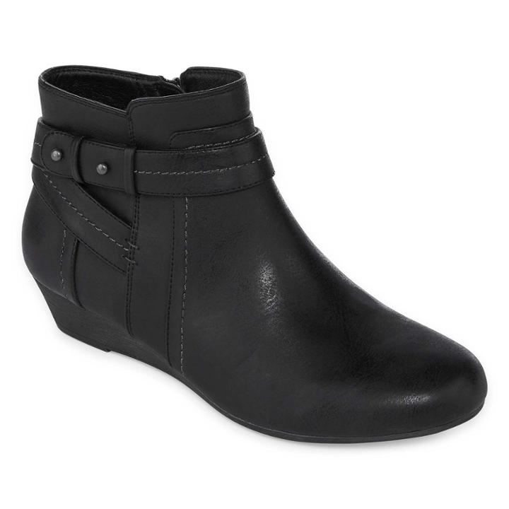 Yuu Roslinda Womens Bootie