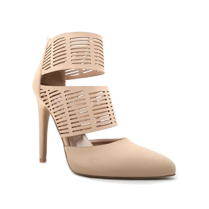 Qupid Virtue Cut-out Pumps