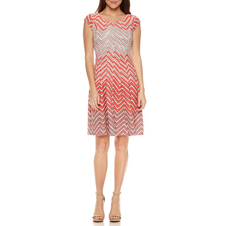 Robbie Bee Short Sleeve Chevron Fit & Flare Dress-petite