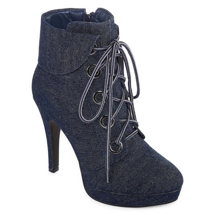 2 Lips Too Lucy Womens Bootie