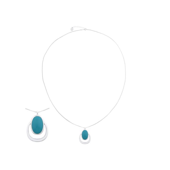 Liz Claiborne Blue Acrylic Pendant Necklace
