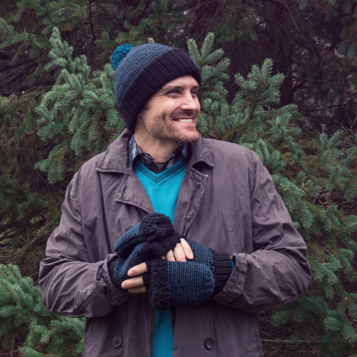 Muk Luks Men's Fingerless Flip Mittens