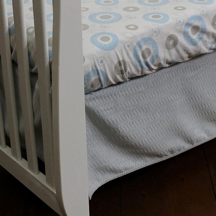 Nurture Gray Chevron Crib Dust Ruffle