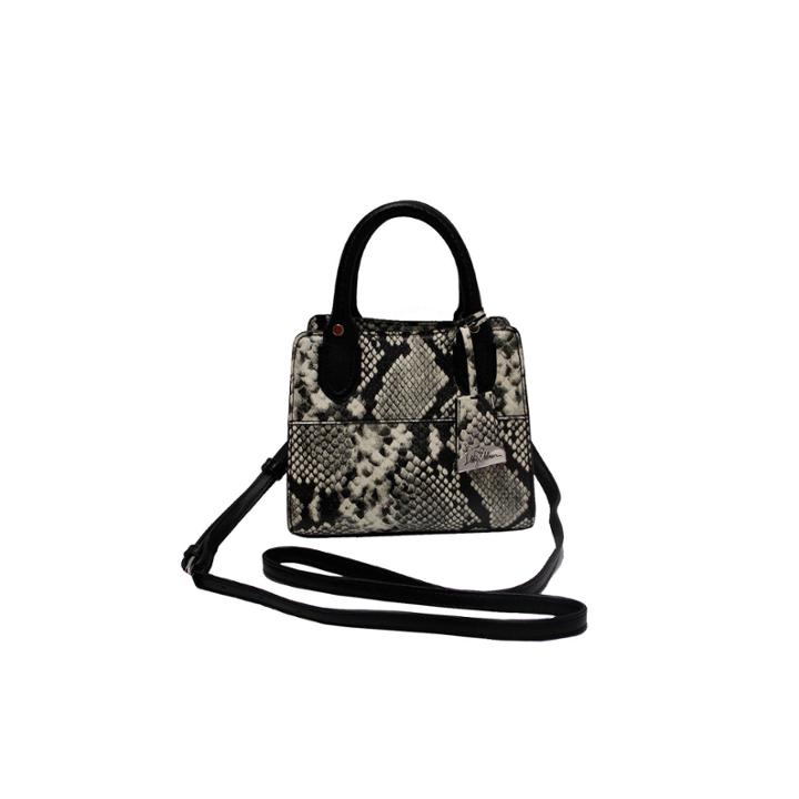 Libby Edelman Jessa Crossbody Bag