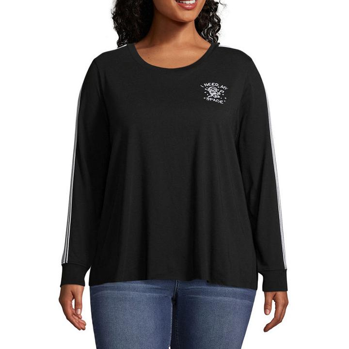 I Need My Space Tee - Juniors Plu
