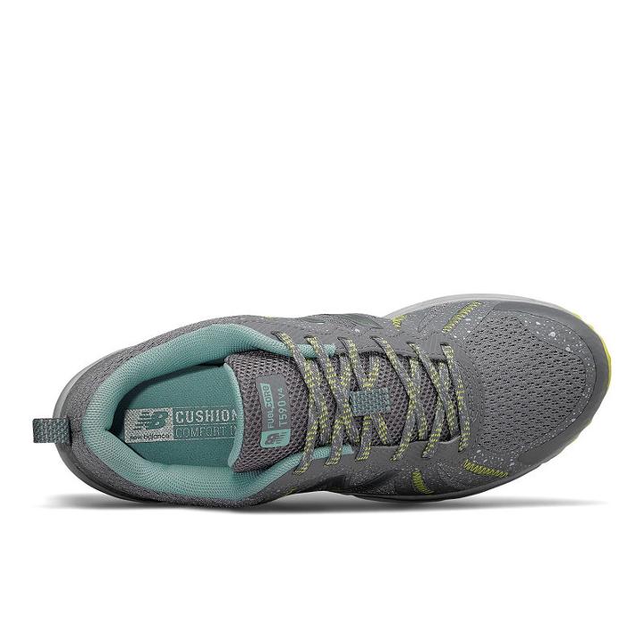 New Balance 590 Med Womens Running Shoes