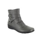 Easy Street Questa Womens Bootie