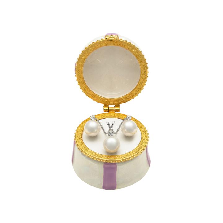 Cultured Freshwater Pearl And Genuine White Topaz Boxed Pendant And Earring Set