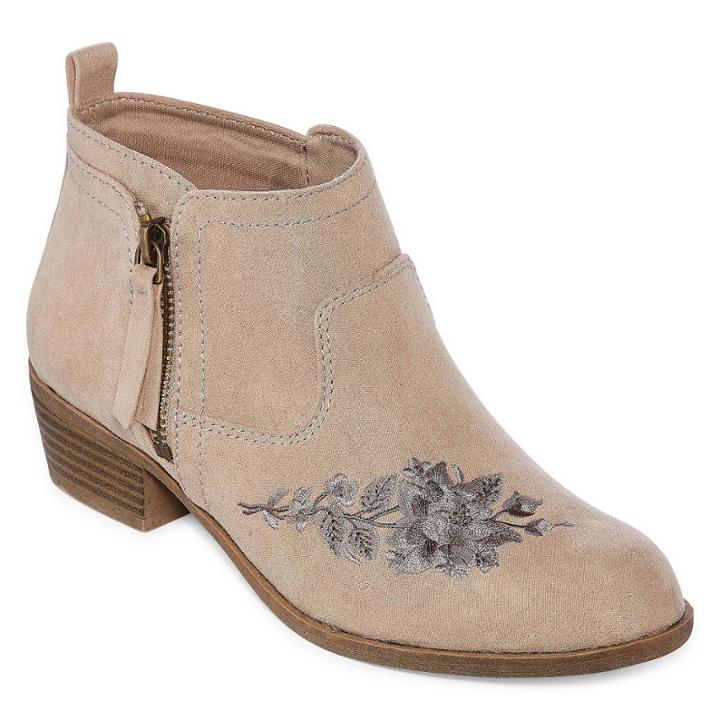 Arizona Gilmore Womens Bootie