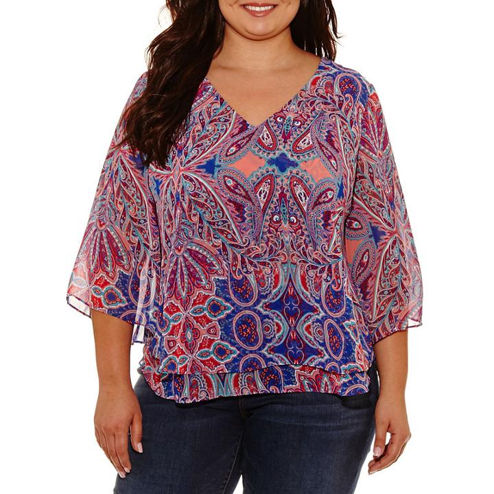 Boutique + 3/4 Sleeve V Neck Woven Floral Blouse-plus